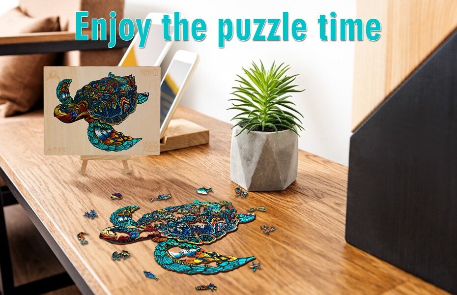 Quelle est la signification culturelle des puzzles en bois dans différents pays ? 66ef6b6039f40